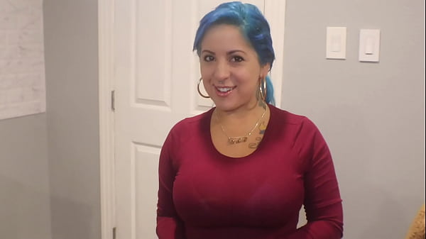 Download Video - Door Dash delivery girl gets a HUGE tip &excl;&excl;&excl; Sly Diggler