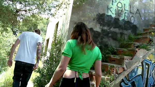 Uncensored, Japanese beauty. Slender 18-year-old amateur, cute Serika-chan, cleaning blowjob and creampie sex with a clean shaved pussy,