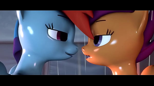 Mlp Futanari Girls Rainbow Dash Und Scootaloo Haben Eine Heiße Und Sexy Zeit Auf Dem Nassen Boden Von Dominokotya