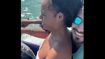 Download Video - Novinha Brasileira deliciosa da perdido no corno manso e vai fuder com o instrutor de jetski no mar&period;