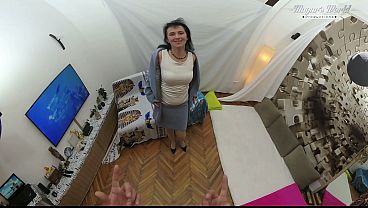 Horny mature slut Sissy takes a wild Ride