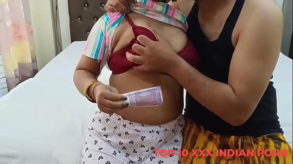 Indian hot bhabhi amazing XXX sex for 100 Rupee!! Hindi sex