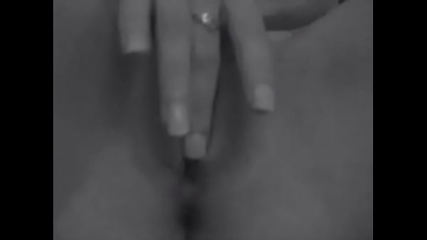 thumb plaing