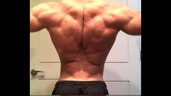 #ThrowbackThursday Feb 2018, before the Arnold Classic Amateur. I personally think this was the best I ever looked, what ...