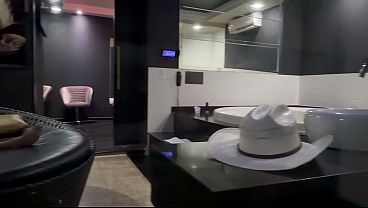 COROA ME PEGOU GOSTOSO GRANDE DURA