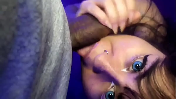 thumb waaa 300