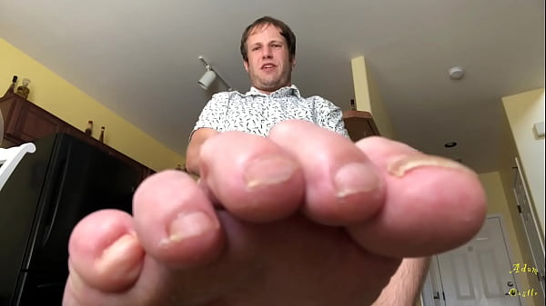 U Hungry Pansy? Eat & Lick My Dry Feet