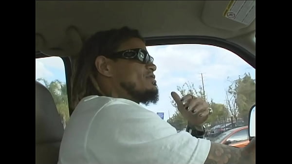 MacKenzee Pierce banged really hard by the massive black cock of Justin Long!