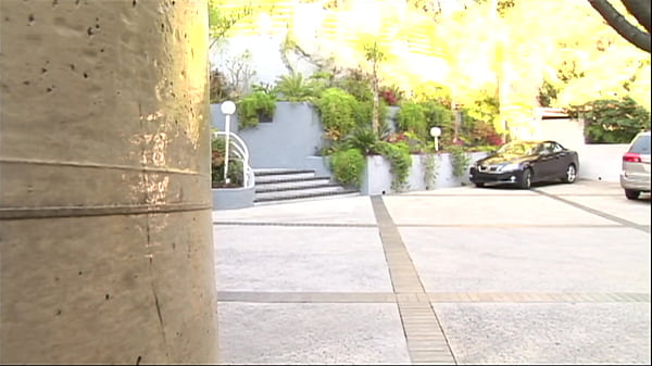 Tattooed Black Man Fucks White Chick in the Shower