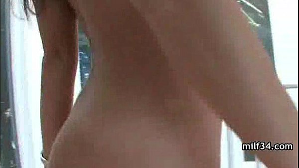 Juicy Pussy On Horny MILF