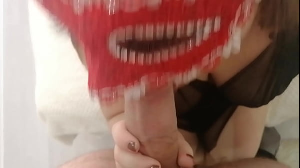 Husband allowed his wife to give a blowjob to h...