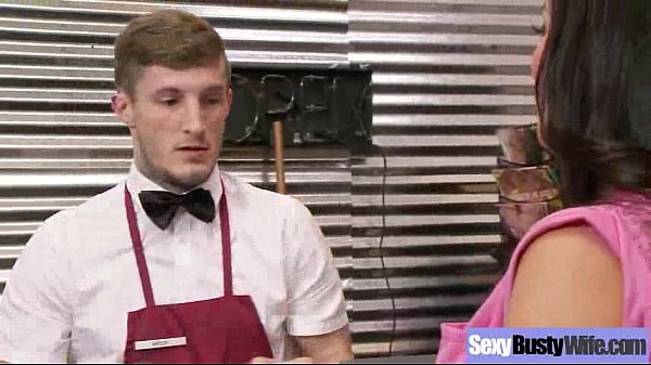 Download Video - &lpar;ariella ferrera&rpar; Mature Busty Hot Wife Like To Bang Hardcore movie-07