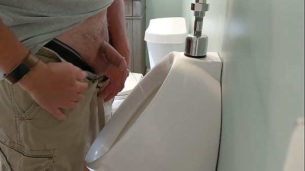 Download Video - Urinal piss
