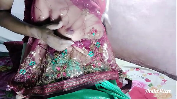 Indian bhabhi fuking in night