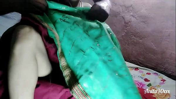Indian bhabhi fuking in night