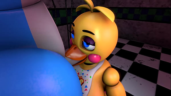 Chica gives a lovely blowjob bonnie