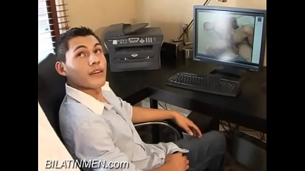 Gay man loves latin ass