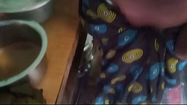 Download Video - Indian housewife cooking sex with boyfriend