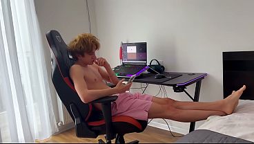 Download Video - He Walked In While I Was Changing Then I Put Him On His Knees And Destroyed His Throat And Ass