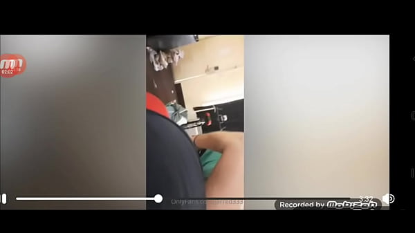 Jarred33 gets good blowjobs