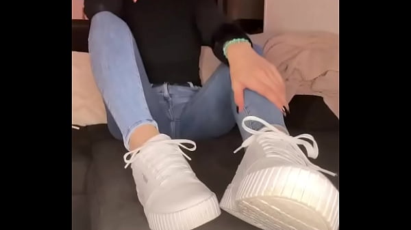 Kneel in front of the couch, then you can already smell my sweaty feet! &bull;Full video tonight on OF! #feet #bla ...