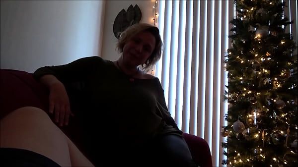 Stepmom Brianna Beach Fucks Stepson On Christmas