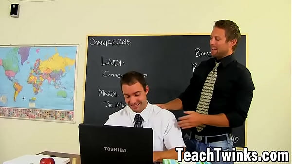 School teachers Cameron Kincade and Bobby Clark anal fuck