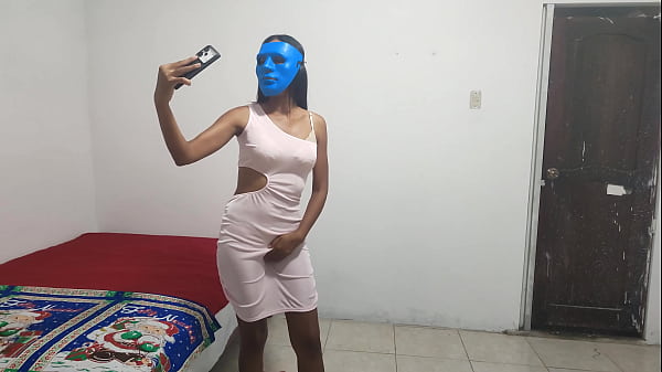 INDIA LATINA MAKES A VIDEO IN SPANISH AND TELLS HER SUBSCRIBERS THAT SHE REALLY WANTS TO FUCK