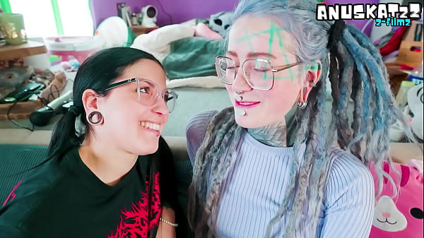 POV ANAL THREESOME with tattooed dick and thick...