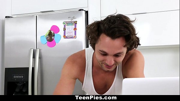 TeenPies- Blonde Teen (Hailey Reed) Gets Fucked and Filled Up