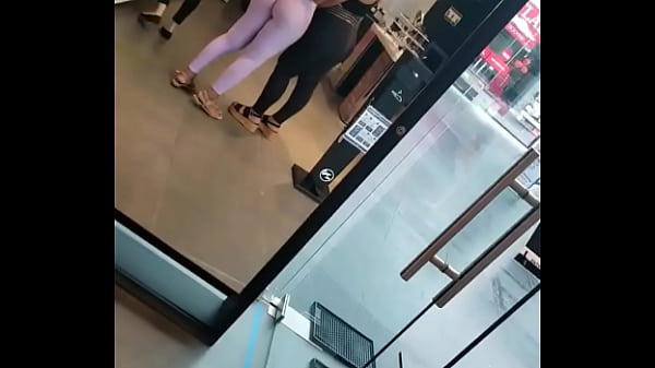 thumb feet
