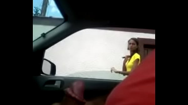 Flash Dans La Voiture Pour La Nouvelle Brune