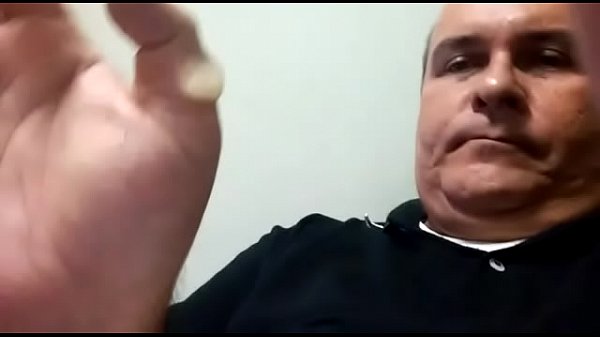 Download Video - Papai gozando grosso - cum