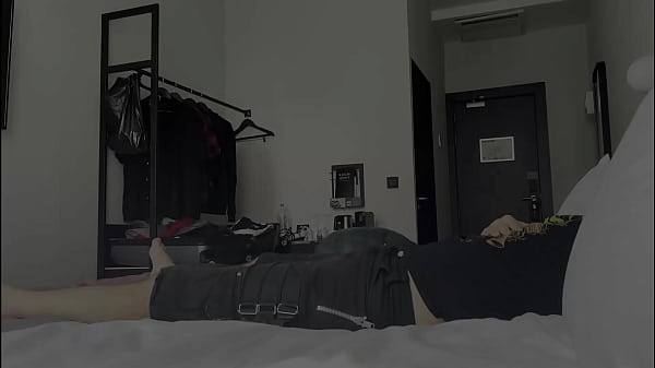 Entre le X Saison 1, &eacute;pisode 1 : Dans la chambre d'h&ocirc;tel On est au XBIZ &agrave; ...