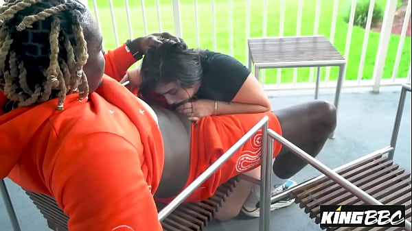 Curvy Latina Michelle Martinz gets Louie Smalls’ Massive BBC