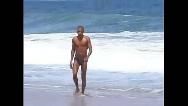 Download Video - na praia