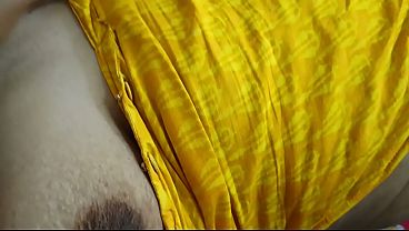 Desi Bhabi Give her sexy ass and Pussy to her Lover