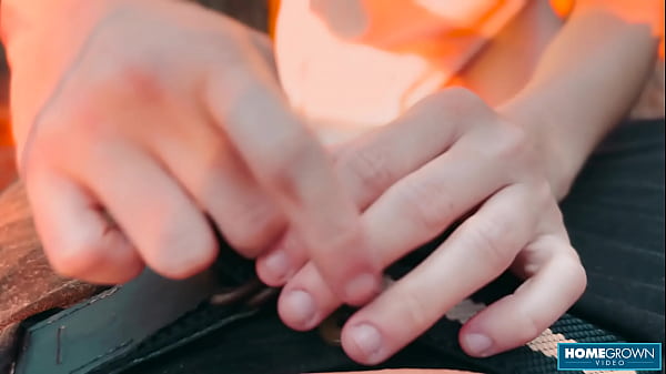 Scarlett Taylor and Stephan Rogers can't help fucking outdoors