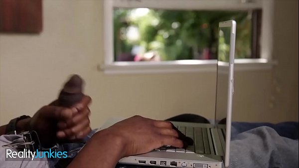 Download Video - Petite white girl Caroline Sweets gets Stretched by BBC in interracial scene - Reality