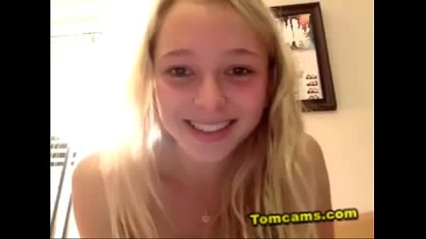 He looks like he likes the blonde and a rub