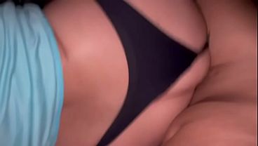 Amigo safado dotado adora uma aventura