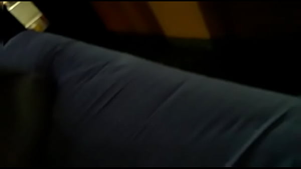 Download Video - Novinha se soltou no escurinho