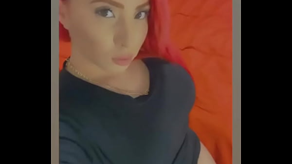 Camila SAFADA EXIBINDO SEU CORPO