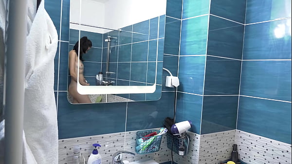 Italian beauty gets creampie on her perfect ass in hot couple sex