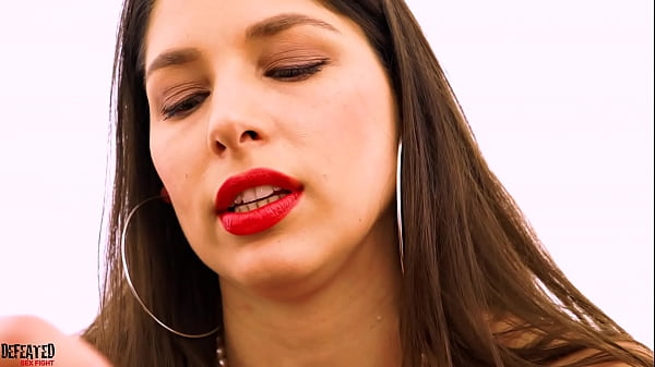 Lady Dee vs Zafira Blundchen in Sexfight with double dildo & face sitting