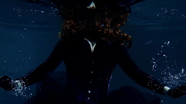 gothic underwater shooting in swimmimg pool!