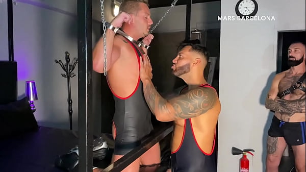 Download Video - Muscle top Viktor Rom fucked me bareback in gay sex club&period; Big dick&excl; Huge creampie&excl; rough domination