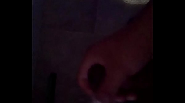 me la jalo rápido por que me cachan