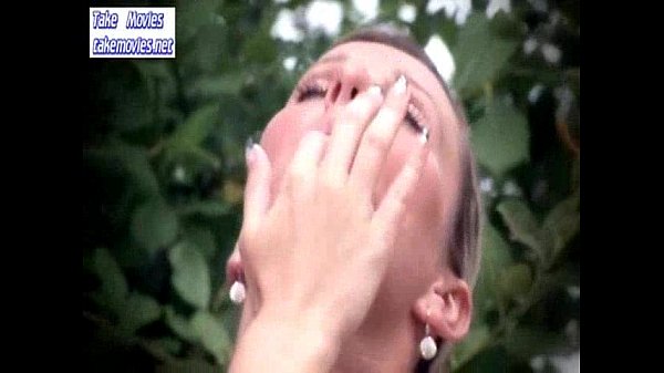 Teen finger pussy outdoors