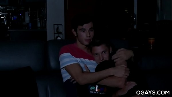 Download Video - Horny gays fucking and sucking on a ghostly night